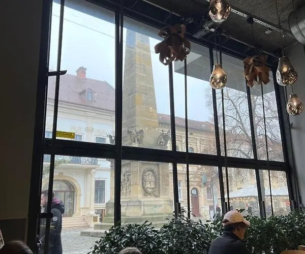 Beautiful In The Heart Of The Apartment *